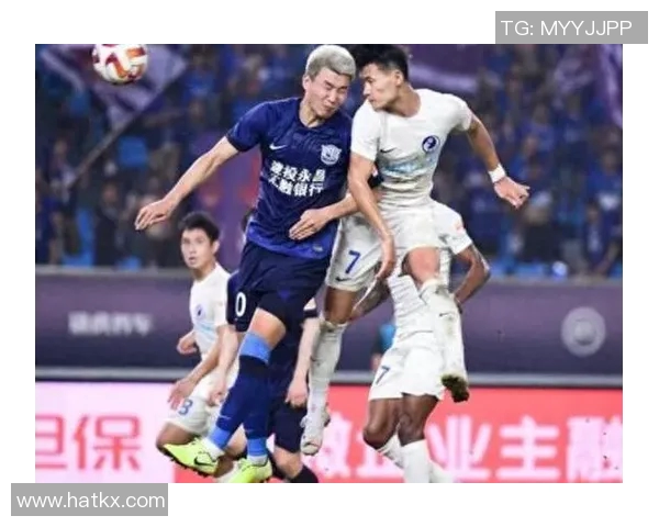 重庆足球队崛起之路：从默默无闻到邀请赛的耀眼明星